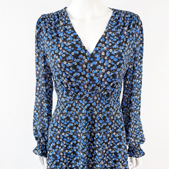 Cabi Blue Floral Mesh Dress Size M Long Sleeve V-Neck Casual A-Line Classic - Picture 3 of 10